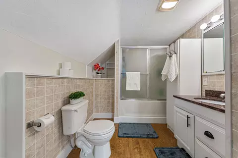 Bath - 1322 1st Ave NE, Faribault, MN 55021 photo 1 of 3