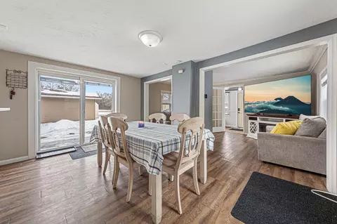 Dining - 1322 1st Ave NE, Faribault, MN 55021 photo 3 of 3