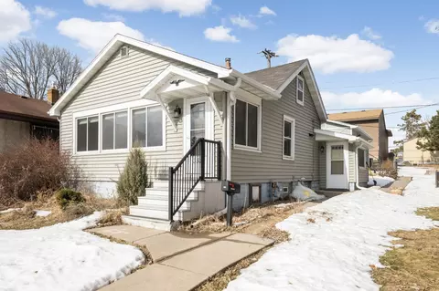 351 Stinson St, Saint Paul, MN 55117