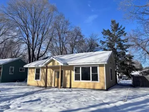 1317 M St NE, Brainerd, MN 56401