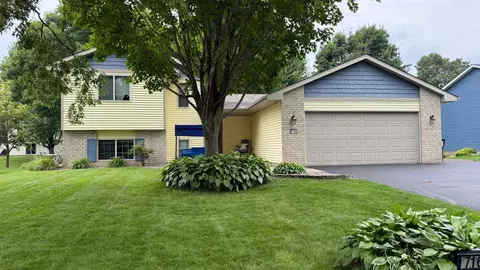 7163 Whippoorwill Ln, Lino Lakes, MN 55014