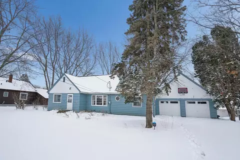 5717 Grandview Blvd, Mound, MN 55364