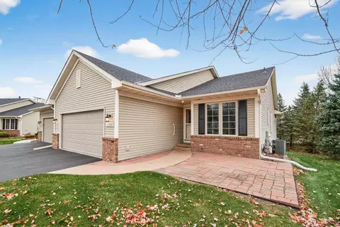 13760 Fenwick Cir, Eden Prairie, MN 55346