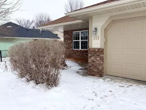 222 Meadow Lark Ln, Osceola, WI 54020