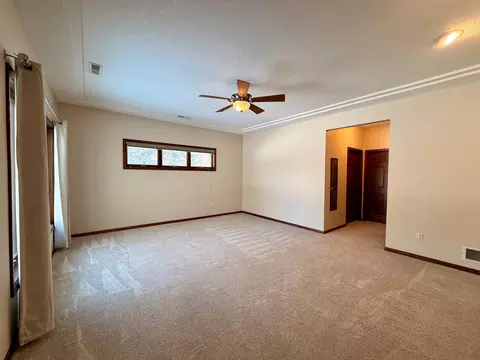 Living - 835 Gramsie Rd, Shoreview, MN 55126 photo 10 of 11