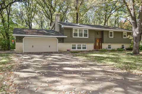 3549 Rum River Dr, Anoka, MN 55303