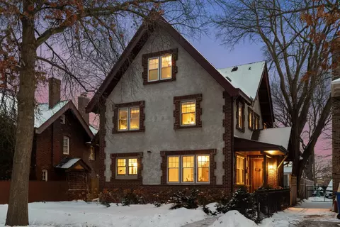 806 Osceola Ave, Saint Paul, MN 55105