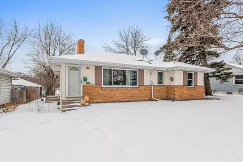 1800 37th Ave NE, Minneapolis, MN 55421