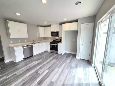 13684 Kaylemore Trl, Rosemount, MN 55068