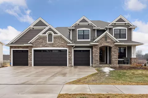 1456 Palmer Dr N, Lake Elmo, MN 55042