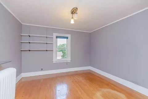 Bedroom - 902 White St, Jackson, MN 56143 photo 2 of 9