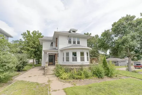 Other - 902 White St, Jackson, MN 56143 photo 2 of 11