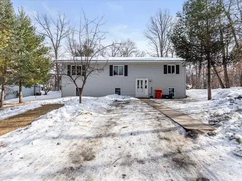 30400 N Spruce Dr, Breezy Point, MN 56472