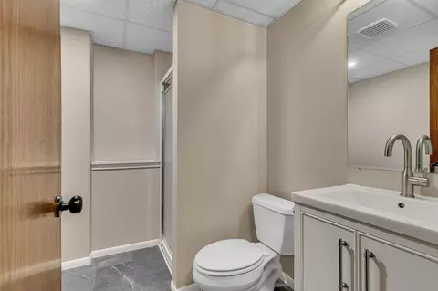 Bath - 1631 Devon Rd, Saint Cloud, MN 56303 photo 2 of 2