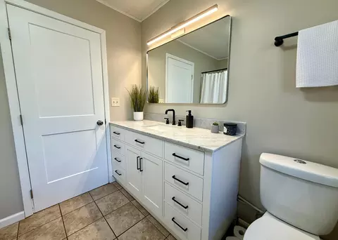 Bath - 17358 Smith Rd, Brainerd, MN 56401 photo 4 of 4