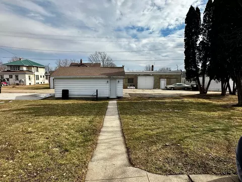 Exterior - 206 Maple St N, Mabel, MN 55954 photo 3 of 3