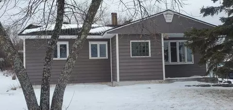 122 Banks Blvd, Silver Bay, MN 55614