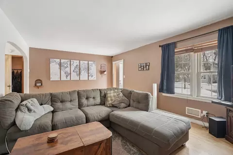 Living - 811 15th Ave S, Saint Cloud, MN 56301 photo 3 of 3