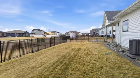 4259 Bristlecone Loop S, Fargo, ND 58104 photo 51