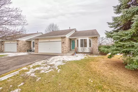 5170 Upper 141st St W, Apple Valley, MN 55124