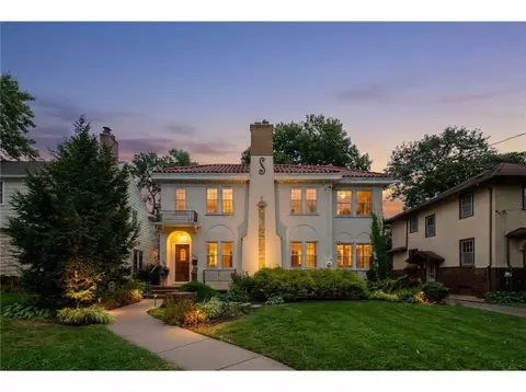 5205 Upton Ave S, Minneapolis, MN 55410