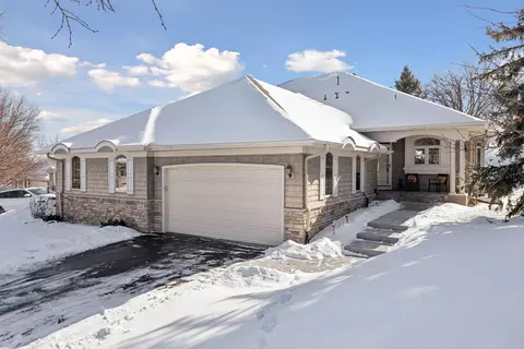 14035 45th Ave N, Plymouth, MN 55446