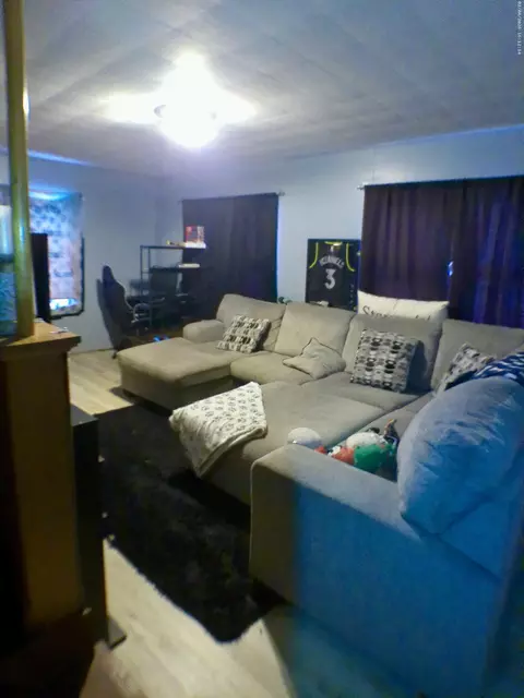 400 Riverside Dr, Jackson, MN 56143 photo 9