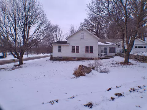 400 Riverside Dr, Jackson, MN 56143
