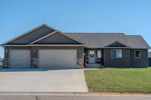 4715 Dixie Ln SW, Alexandria, MN 56308