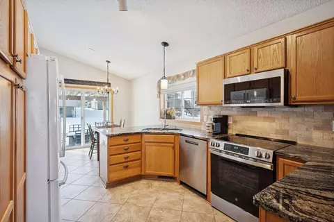Kitchen - 11419 17th St NE, Saint Michael, MN 55376 photo 3 of 6