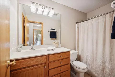Bath - 11419 17th St NE, Saint Michael, MN 55376 photo 2 of 3