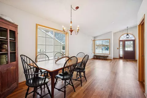 Dining - 11419 17th St NE, Saint Michael, MN 55376 photo 1 of 3