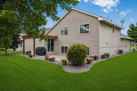 11419 17th St NE, Saint Michael, MN 55376