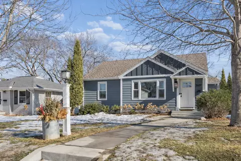 5609 York Ave S, Edina, MN 55410