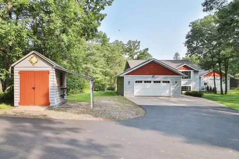 8136 County Road 123, Brainerd, MN 56401