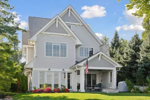 245 Lakeview Ave, Tonka Bay, MN 55331