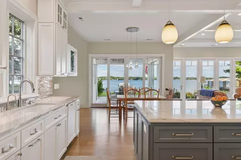 Kitchen - 245 Lakeview Ave, Tonka Bay, MN 55331 photo 2 of 6