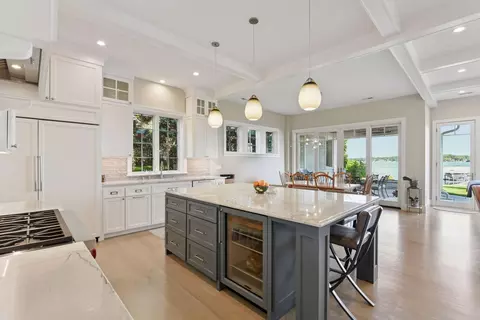 Kitchen - 245 Lakeview Ave, Tonka Bay, MN 55331 photo 1 of 6