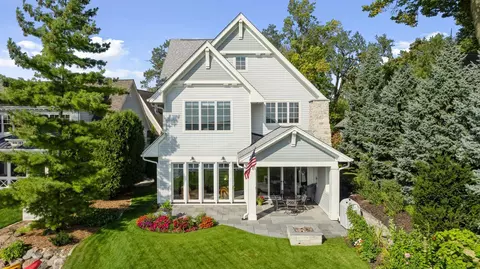 Exterior - 245 Lakeview Ave, Tonka Bay, MN 55331 photo 7 of 11