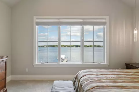 Bedroom - 245 Lakeview Ave, Tonka Bay, MN 55331 photo 2 of 6