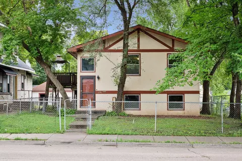 1214 Penn Ave N, Minneapolis, MN 55411