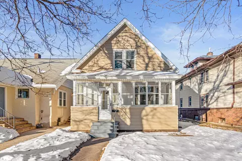 855 Juno Ave, Saint Paul, MN 55102