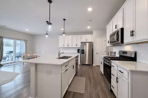 Kitchen - 4832 Avery Ct, Eagan, MN 55123 photo 2 of 3