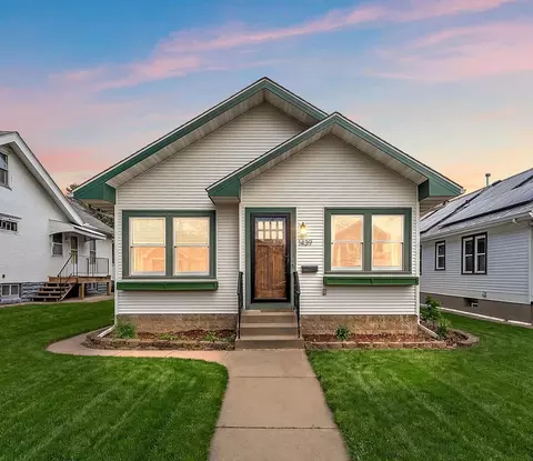 1439 Juliet Ave, Saint Paul, MN 55105