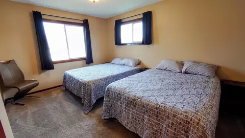 Bedroom - 4584 Cinnamon Ridge Trl, Eagan, MN 55122 photo 1 of 4