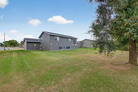 Exterior - 190 Red School Ln, Kellogg, MN 55945 photo 3 of 4