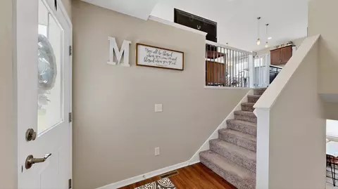 Entry Way - 190 Red School Ln, Kellogg, MN 55945 photo 1 of 2