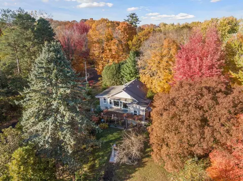 5375 Eureka Rd, Excelsior, MN 55331