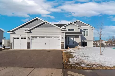 710 Lauren Ave, Clearwater, MN 55320