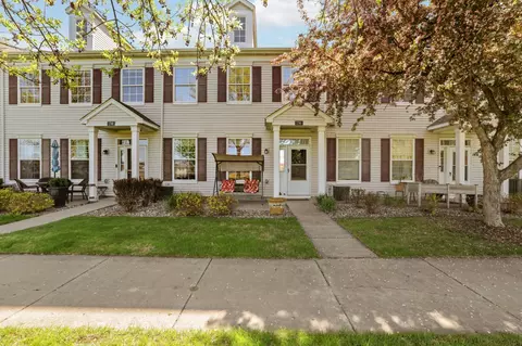 1790 Colonial St, Shakopee, MN 55379